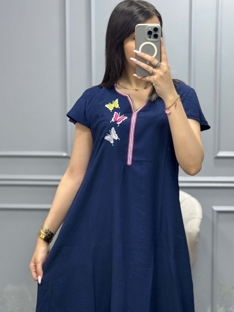 ROBE AYA
