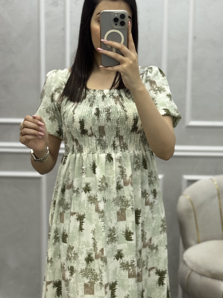 Robe Ismiralda